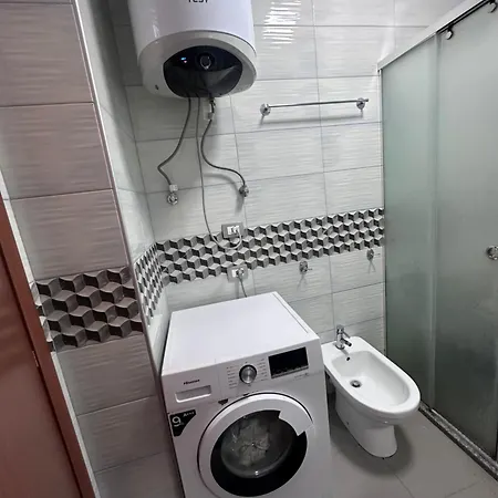 شقة Livias